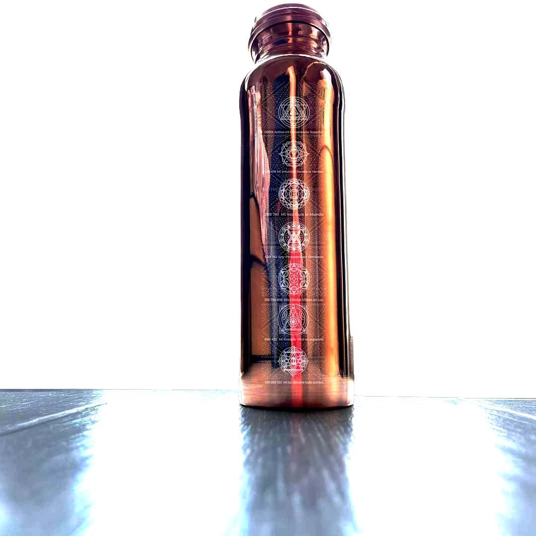Pure Copper Water Bottle, 950ml Capacity, Handmade, 500g Weight